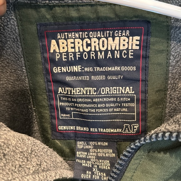 Men’s XL Abercrombie and Fitch performance jacket - Picture 3 of 3